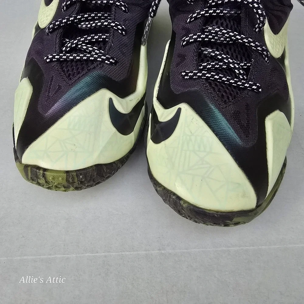 Nike Lebron Shoes 11‎ All Star Gator King Basketball Gumbo Kids Youth Glow 5Y
